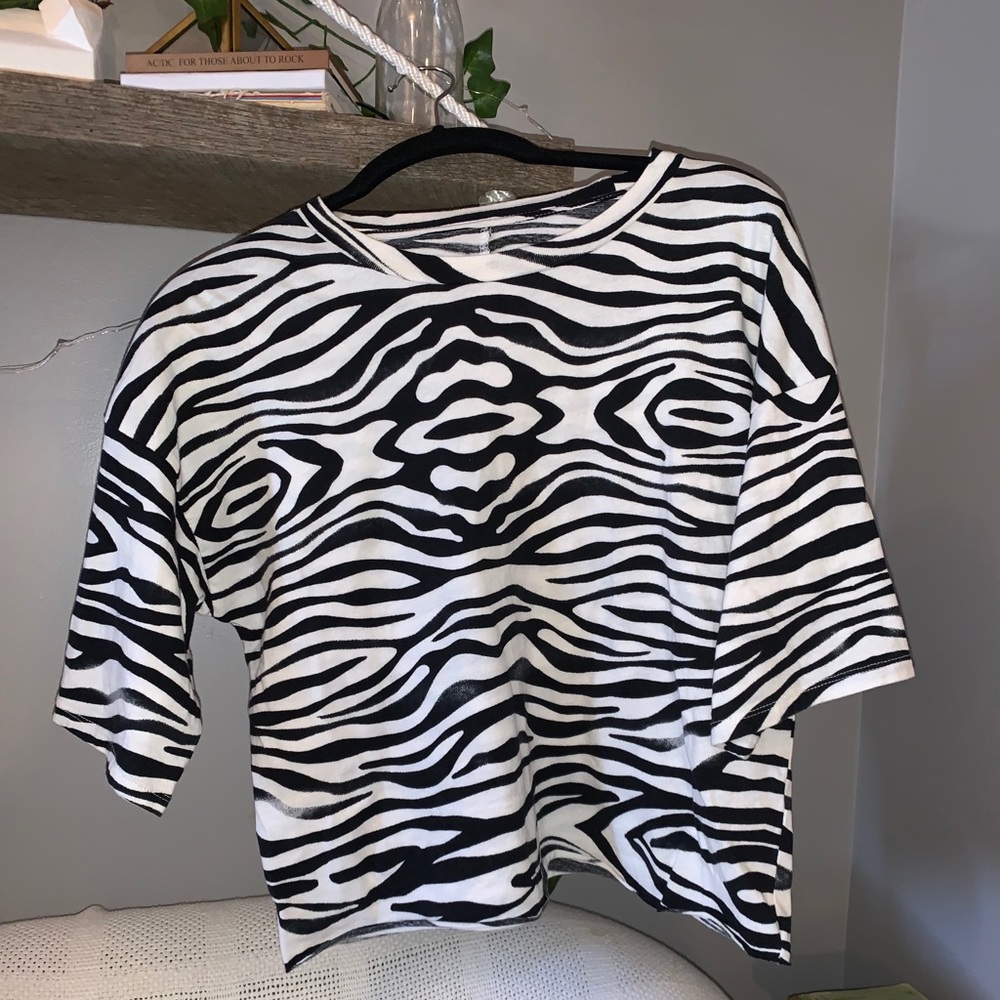Zebra print t shirt